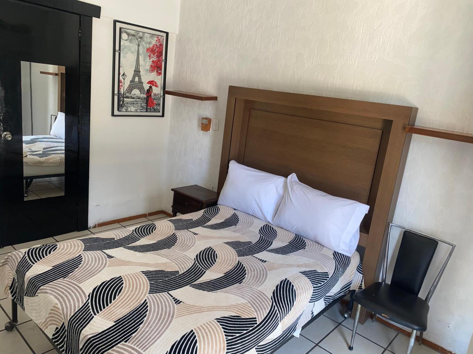 Hotel Puerto Vallarta 萨波潘 外观 照片